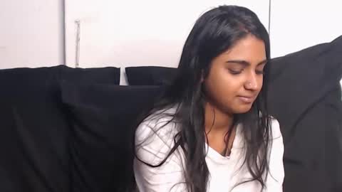 Snapshot of delilah_blazee chatting on March 4, 6:07 pm Delilah Blaze online show from March 4, 6:07 pm