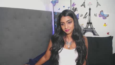 Snapshot of delilah_blazee chatting on September 14, 12:32 am Delilah Blaze online show from September 14, 12:32 am