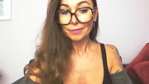 delilah_sweet online show from September 22, 3:03 pm