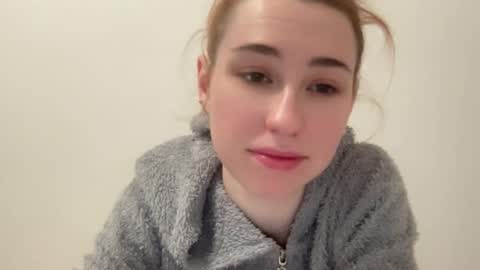 Delivery      online show from December 10, 5:28 am