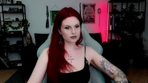 Snapshot of dellacrush_ chatting on June 30, 5:47 pm dellacrush_ online show from June 30, 5:47 pm