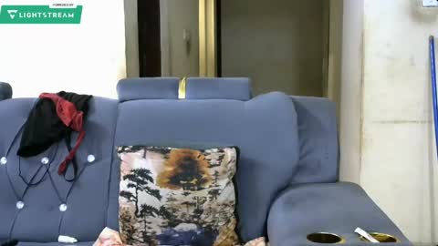 Ginger online show from May 9, 2:06 am