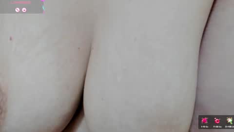 Snapshot of dellicioussepussy chatting on March 11, 10:29 am Mire online show from March 11, 10:29 am