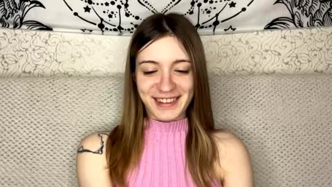 Sia online show from May 28, 9:39 am