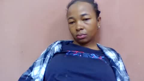 Snapshot of delphin774164 chatting on July 14, 7:13 am delphin774164 online show from July 14, 7:13 am