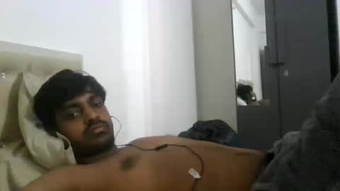 Snapshot of delta0211 chatting on October 20, 5:57 pm delta0211 online show from October 20, 5:57 pm