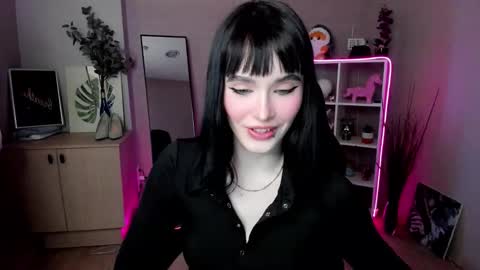 Snapshot of demetra__ chatting on February 20, 8:38 am Demetra online show from February 20, 8:38 am