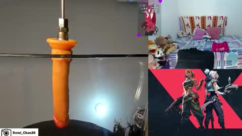 demiii online show from March 4, 7:14 am