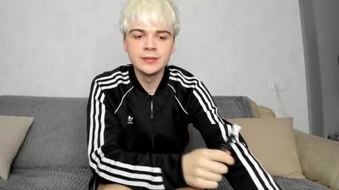 Demian  PVT OPEN online show from March 18, 8:39 am