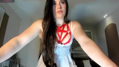 Snapshot of deminova chatting on February 24, 10:57 am DEMI NOVA online show from February 24, 10:57 am