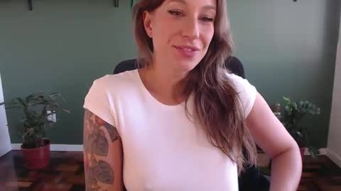 demmetria online show from March 2, 5:20 pm