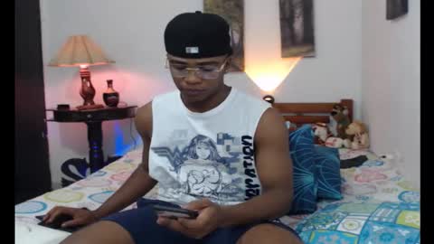 Snapshot of demond_333 chatting on October 12, 1:54 pm DEMOND online show from October 12, 1:54 pm