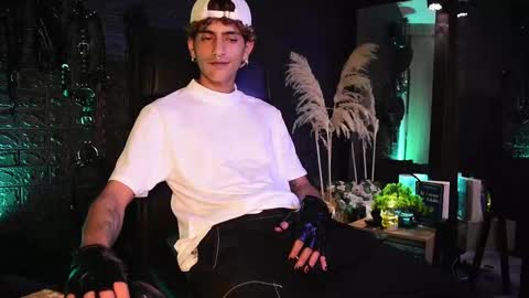 DemonKush online show from October 29, 9:05 pm