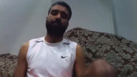 Snapshot of demonsexarab chatting on December 5, 9:00 pm online show from December 5, 9:00 pm