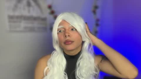 Maki  online show from May 24, 6:29 am