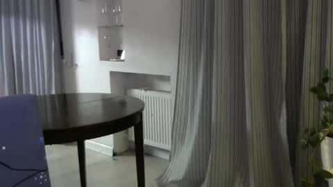 den1081 online show from December 21, 5:20 pm