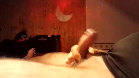 Snapshot of den2807 chatting on November 1, 3:36 pm den2807 online show from November 1, 3:36 pm