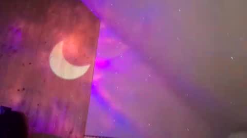 Snapshot of den2807 chatting on November 16, 7:14 am den2807 online show from November 16, 7:14 am