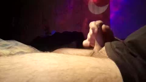 Snapshot of den2807 chatting on December 1, 11:54 pm den2807 online show from December 1, 11:54 pm