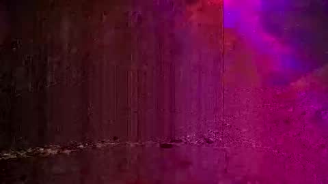 Snapshot of den2807 chatting on December 17, 12:44 pm den2807 online show from December 17, 12:44 pm