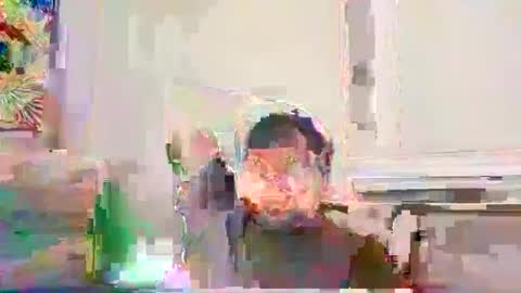 Snapshot of dendriz chatting on June 8, 3:07 am dendriz online show from June 8, 3:07 am