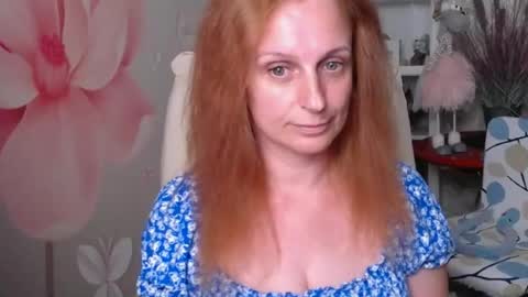 Snapshot of denhiey_here chatting on June 17, 4:41 pm denhiey online show from June 17, 4:41 pm