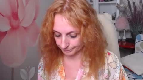 Snapshot of denhiey_here chatting on July 20, 5:59 pm denhiey online show from July 20, 5:59 pm