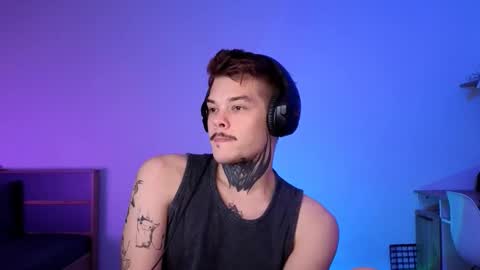 Denis online show from November 22, 4:28 pm