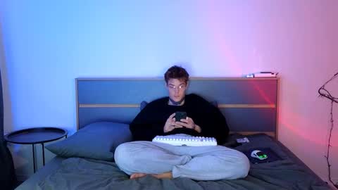 Denis online show from December 5, 6:55 am