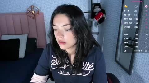 D E N I S  online show from October 4, 12:25 pm