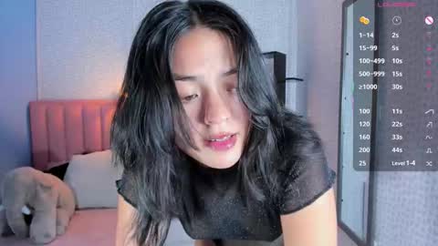 D E N I S  online show from October 17, 2:52 pm