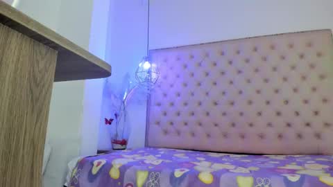 denisse_logan online show from February 23, 3:15 am