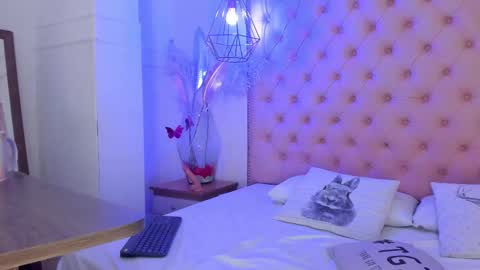 denisse_logan online show from March 14, 3:34 am