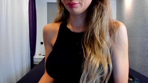 DomDenizee   online show from May 13, 11:29 am