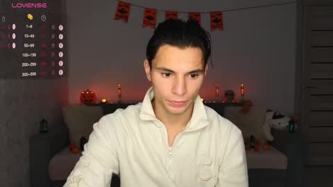 Snapshot of denlover chatting on October 13, 5:18 am Den online show from October 13, 5:18 am