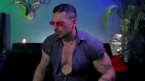 dennis_cox_ online show from April 9, 1:16 am