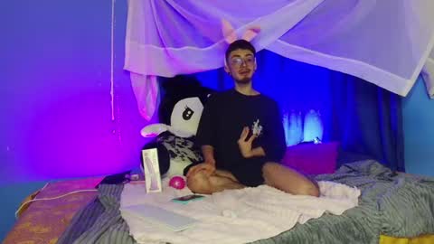 Dennis online show from April 27, 4:21 am