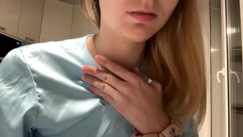 Denni online show from September 16, 6:53 pm