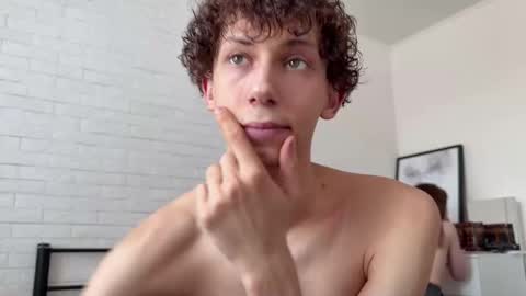 Snapshot of denobluora chatting on March 8, 10:11 am Jasper online show from March 8, 10:11 am