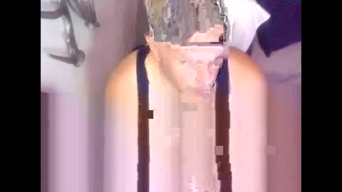 Snapshot of denveversbb chatting on October 16, 3:18 am denveversbb online show from October 16, 3:18 am