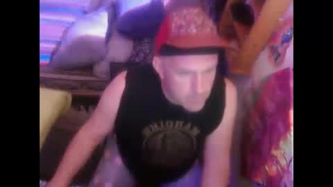 Snapshot of denveversbb chatting on December 21, 2:30 am denveversbb online show from December 21, 2:30 am