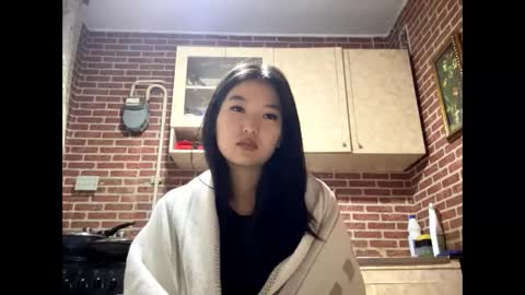 Emma online show from February 11, 2:11 pm