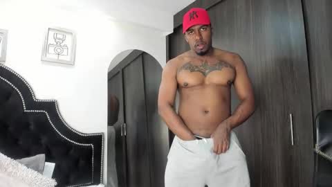 Snapshot of denzelrios chatting on September 26, 7:51 pm denzelrios online show from September 26, 7:51 pm