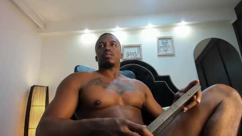 denzelrios online show from December 1, 9:42 pm