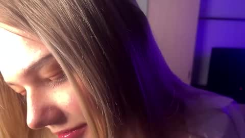 Luna online show from March 13, 4:35 pm