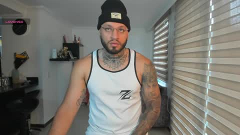 dereckgreen online show from May 12, 6:38 pm