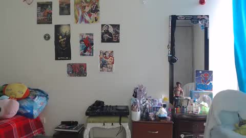 Snapshot of derek_44 chatting on January 15, 3:27 pm derek_44 online show from January 15, 3:27 pm