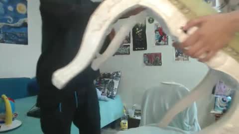 Snapshot of derek_44 chatting on February 18, 1:18 pm derek_44 online show from February 18, 1:18 pm