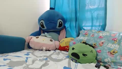 Snapshot of derek_44 chatting on April 8, 9:15 pm derek_44 online show from April 8, 9:15 pm