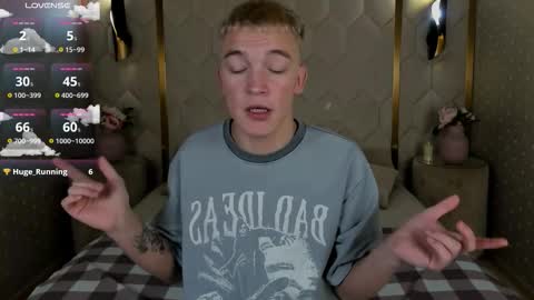 Derek online show from December 17, 8:15 pm